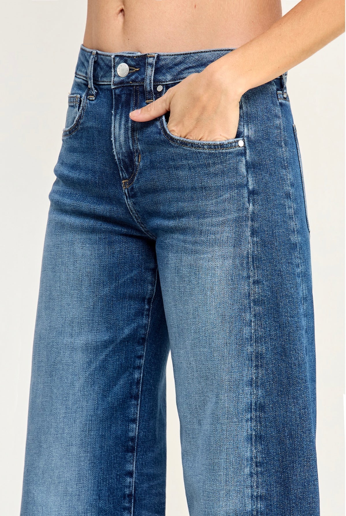 Quinn Curve Wide Leg