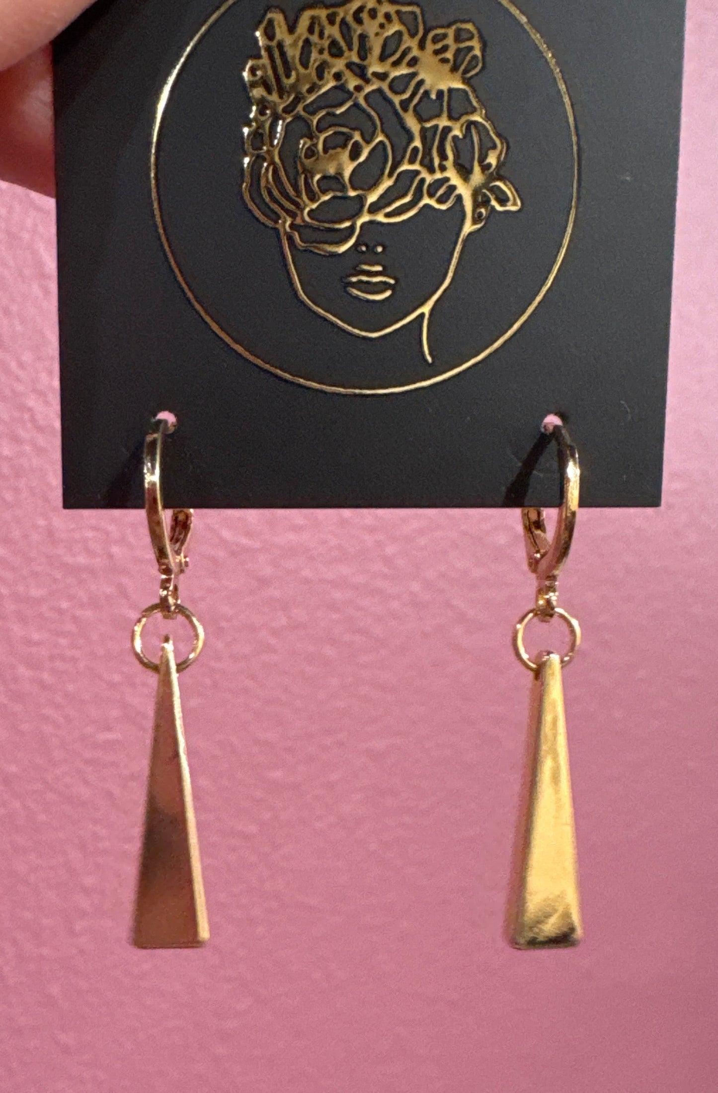 Triangle Geo Huggies