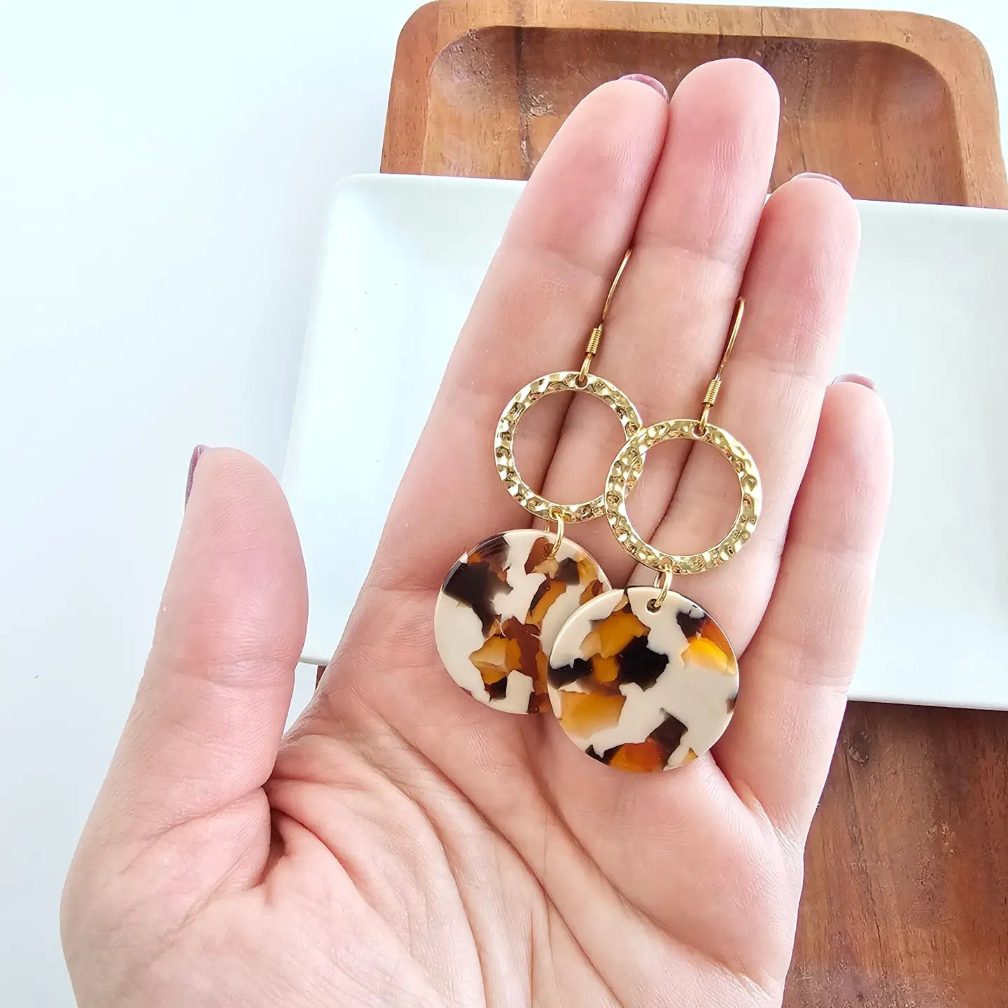 Rylee Earrings in Caramel Latte